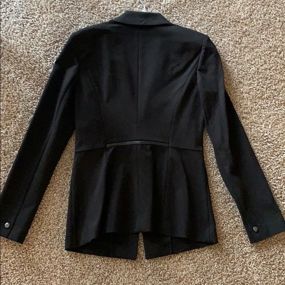 White House Black Market Black Blazer - Picture 5 of 5